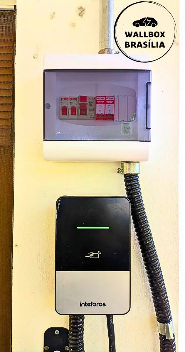 Instalação de carregador de carro elétrico em residência no Park Way, Brasília DF