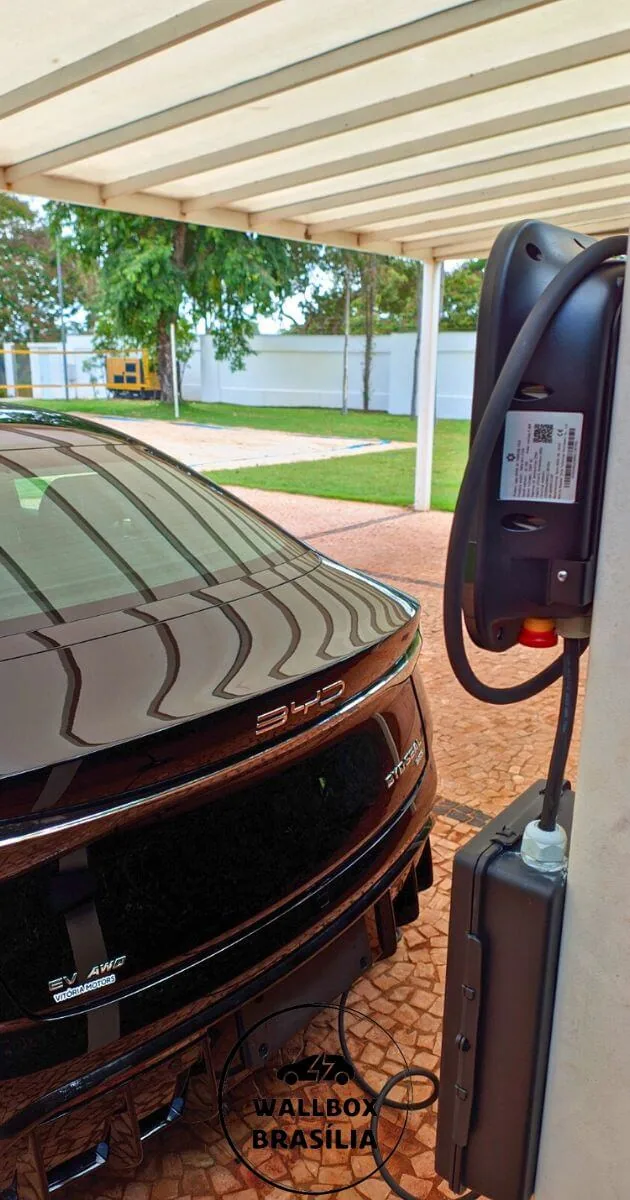 Instalação de carregador de carro elétrico em residência no Lago Norte, Brasília DF