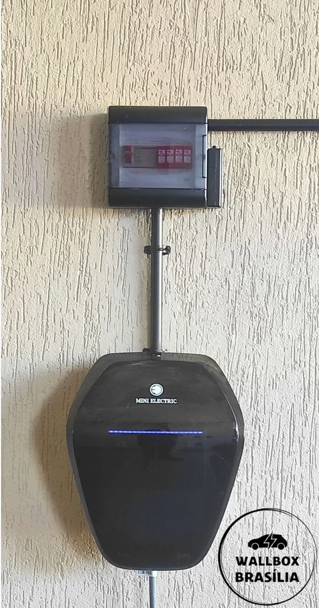 Instalação de carregador de carro elétrico em residência no Lago Norte, Brasília DF