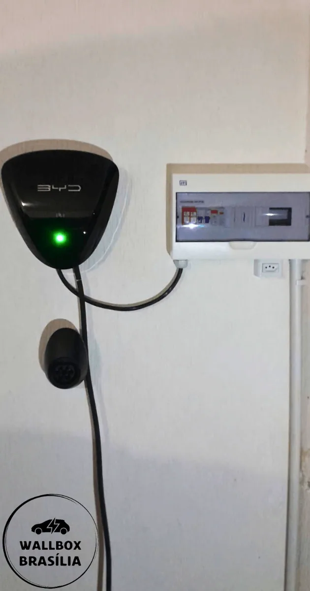 Instalação de carregador de carro elétrico em garagem de edifício no Noroeste, Brasília DF