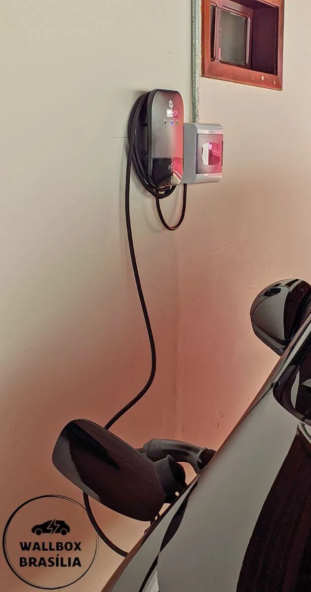Instalação de carregador de carro elétrico em residência no Lago Norte, Brasília DF