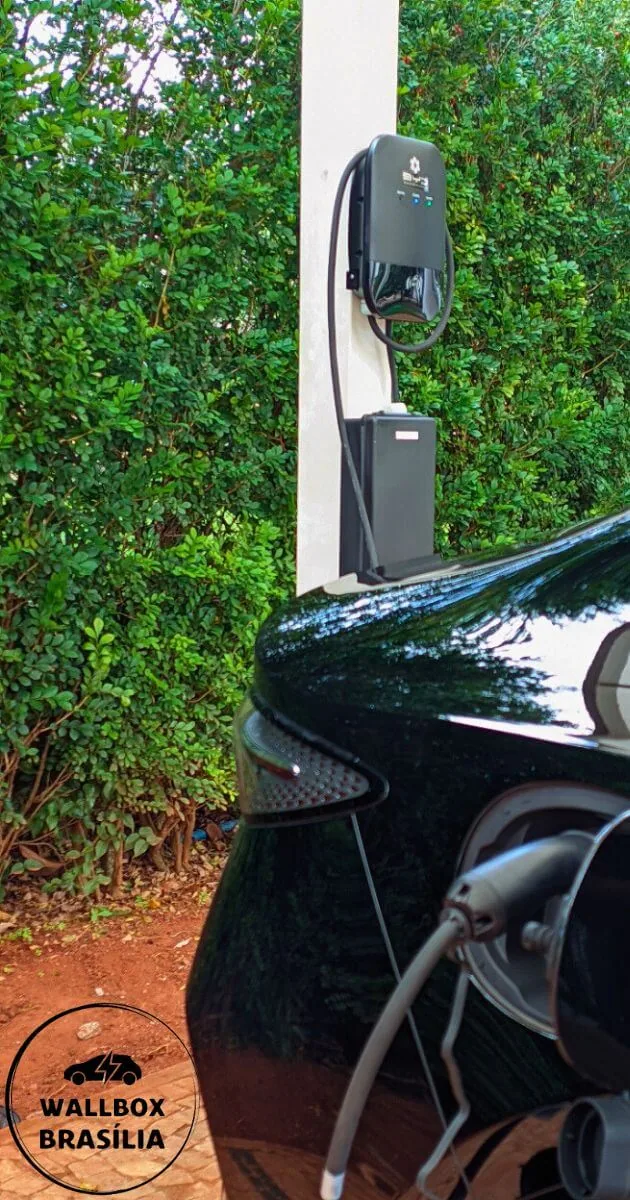 Instalação de carregador de carro elétrico em residência no Lago Sul, Brasília DF
